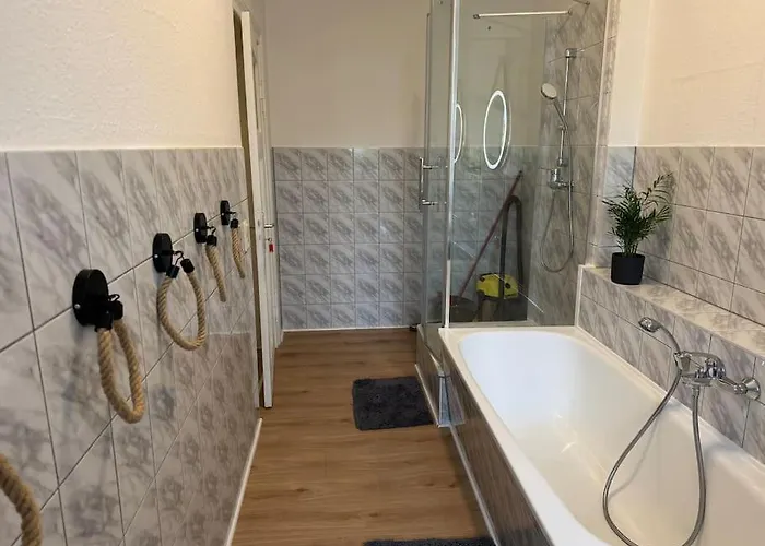 Gemütliche Direkt Am Bahnhof Zentrale Lage Apartment Bitterfeld-Wolfen