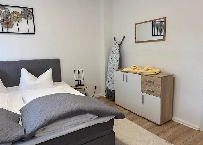 Gemütliche Direkt Am Bahnhof Zentrale Lage